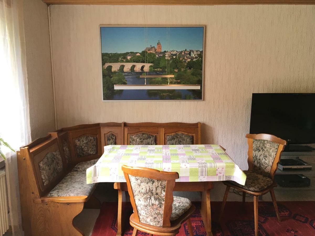 Grosses Ferienhaus Im Westerwald Mengerskirchen Esterno foto